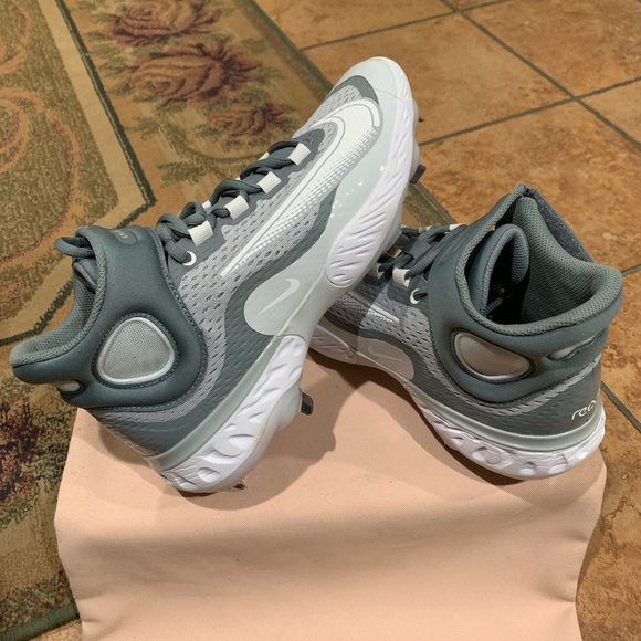 Nike Alpha Huarache Elite 4 Mid’ Baseball Cleats - Picture 2 of 13